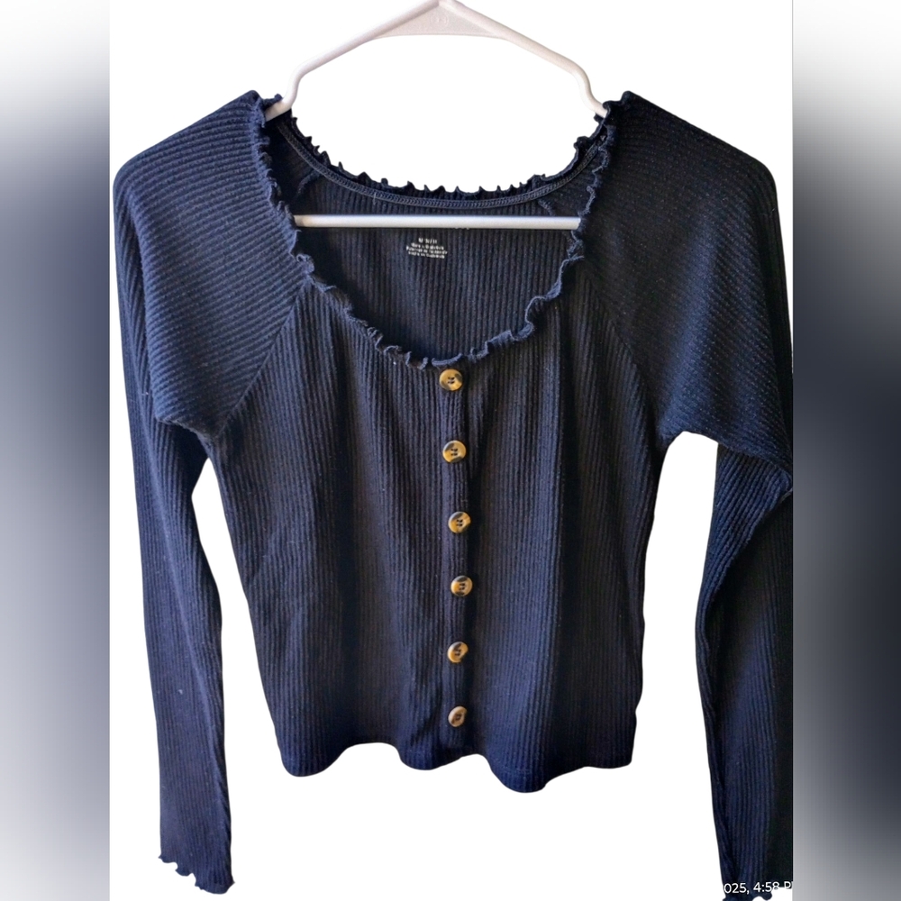 American Eagle Black Ribbed Cropped Sweater Women’s Medium